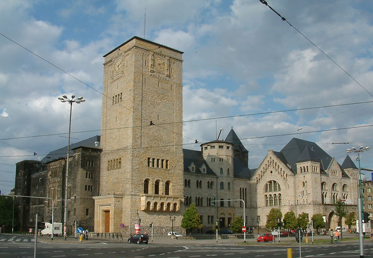 The Imperial Castle in Poznan, one of the locations of the Biennale. Courtesy of Wikimedia Commons