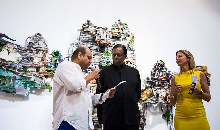 Alnoor Mitha (left) at the Colombo Art Biennale in 2016. Courtesy of the International Biennial Association.