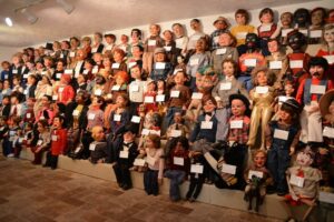 The Vent Haven Museum in Kentucky, a collection of over 1,000 dummies once belonging to ventriloquists from around the world © Vent Haven Museum, Image Source: Smithsonian Magazine
